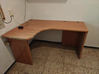 Mesa de escritorio esquinera madera