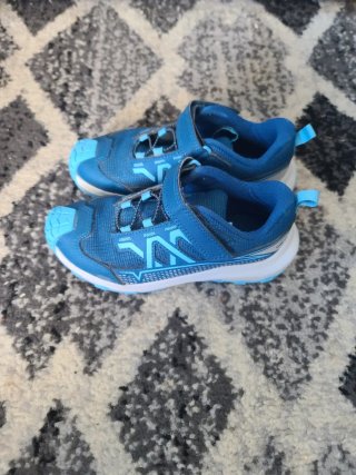 Zapatillas Montaña y Trekking Quechua Talla 28