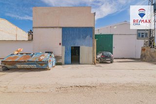 Nave industrial en venta en Pinos Puente