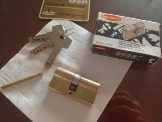 Cilindro de seguridad Ezcurra