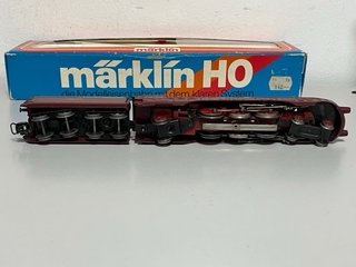 Locomotora BR 03 DR Märklin H0.