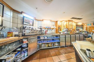 Local comercial en venta en Pinos Puente
