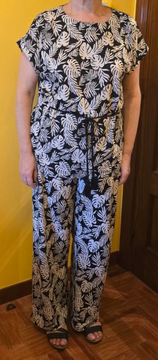 Conjunto Cortefiel Pantalón y Blusa Estampado