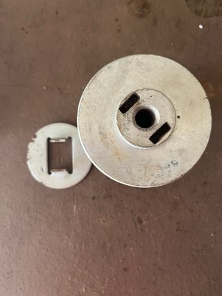 Soporte Cuchilla Cortacésped + Arandela