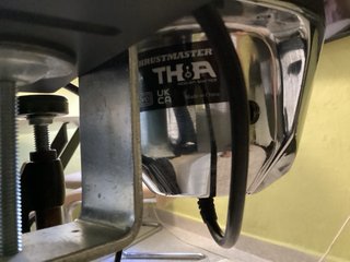 Simulador Thrustmaster completo poco uso