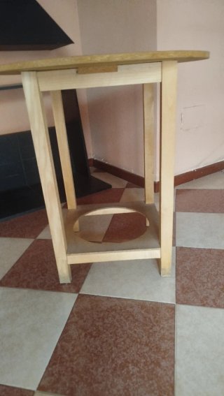 Mesa camilla de madera
