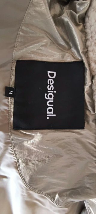 Chaqueta Desigual nueva Mujer Talla M Dorada