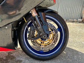 Moto de Circuito Suzuki GSXR1000 K6