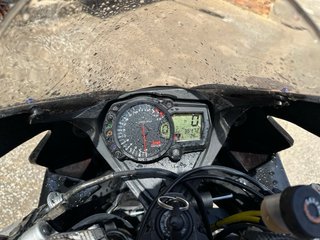 Moto de Circuito Suzuki GSXR1000 K6