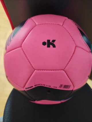 Balón de fútbol rosa Kipsta Sunny 500