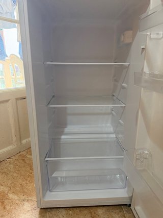 Frigorífico OK. con congelador superior