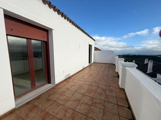 Casa adosada en venta en Doña Julia Golf en Casares