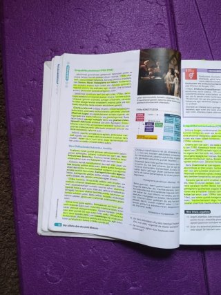 MUNDU GARAIKIDEAREN HISTORIA 1 (Komunitatea Sar...