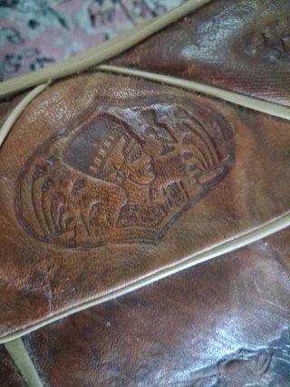 Poggiapiedi vintage in pelle cm 50x33
