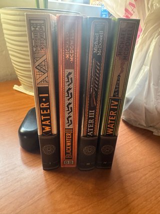 Libros blackwater 1, 2, 3 y 4
