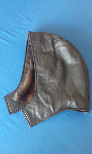 Elegante chaqueta de piel forrada hombre