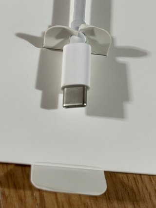 Adaptador Multi-puerto USB-C a VGA Apple