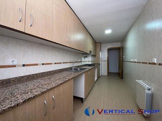 Piso en venta en Caudete