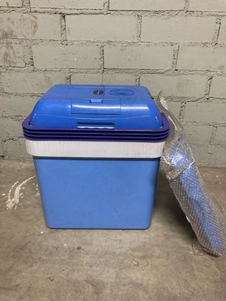 Nevera Portátil 12V/220V Azul