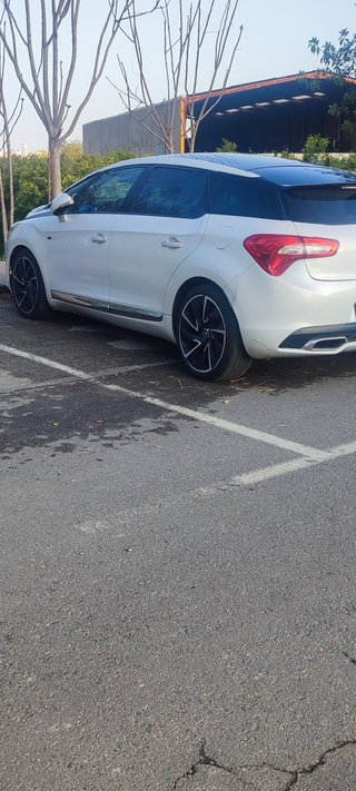 Citroen DS5 2012