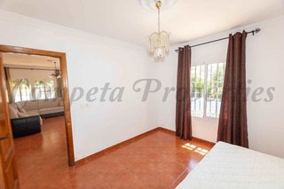 Casa rural en venta en Almijara - Capistrano - Cueva de Nerja en Nerja