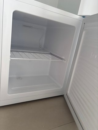 Piccolo congelatore MediaMarkt (1 mese di utilizzo)