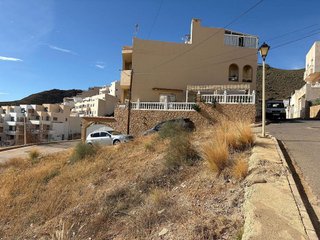 Terreno en venta en Carboneras