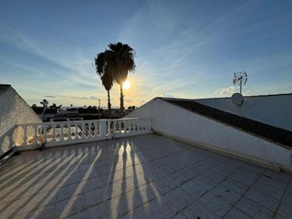 Chalet en venta en La Siesta - El Salado - Torreta en Torrevieja