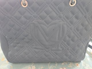 Bandolera Love Moschino