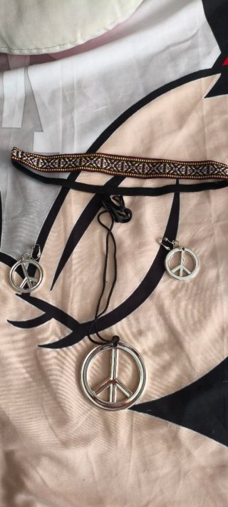 Falda Hippie Multicolor y accesorios