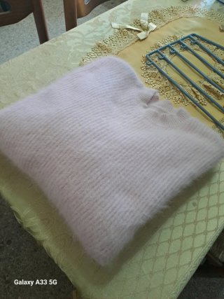 Maglione angora rosa oversize