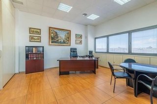 Oficina en venta en Rejas en Madrid