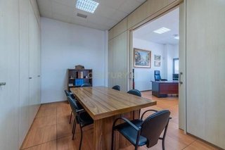 Oficina en venta en Rejas en Madrid