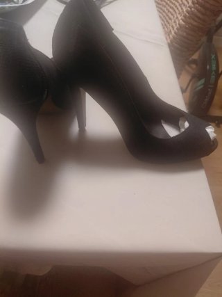 Botines de tacón negros
