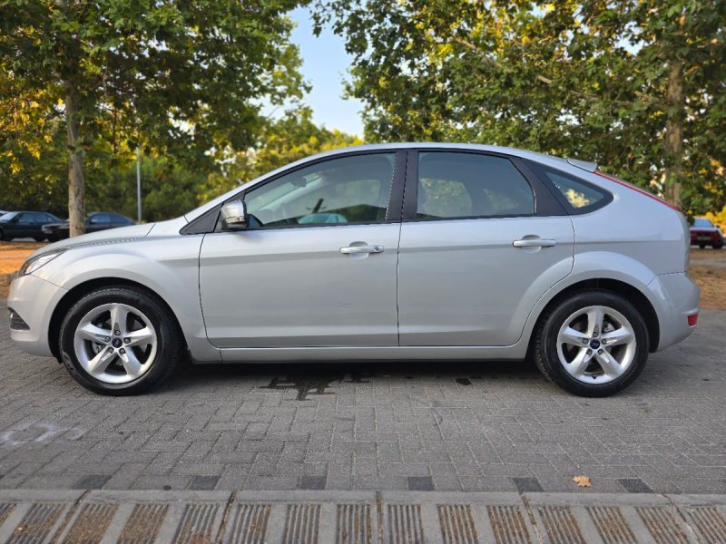 Ford Focus 1.6 TDCi Trend 3p 2010, foto 2