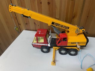 Camión Grúa Gozan Tigre C-2000