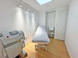 Local comercial en alquiler en Ensanche - Diputación en Alicante