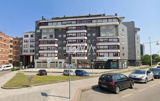 Garaje en venta en Castrillón