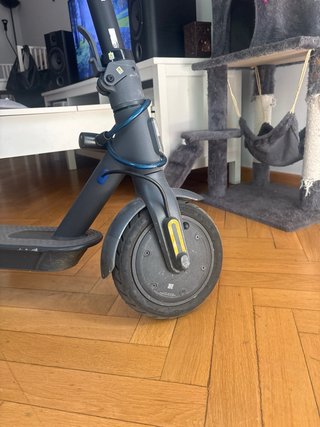 Xiaomi Mi Electric Scooter 3 - Buen estado