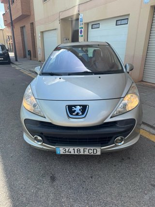 Peugeot 207 2006