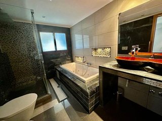 Chalet en alquiler en Las Lomas de Río Verde en Marbella