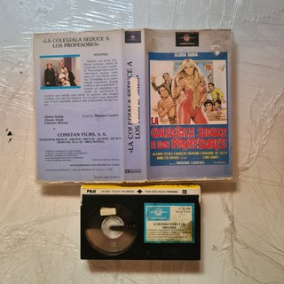 Betamax La Colegiala Seduce A Los Profesores
