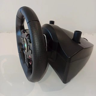 Volante NITHO Drive Pro ONE PC con Pedales Cambio