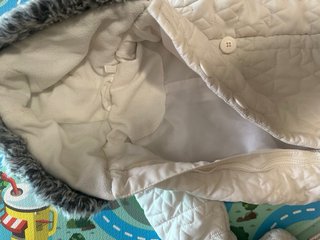 Buzo invierno bebé con manoplas y patucos