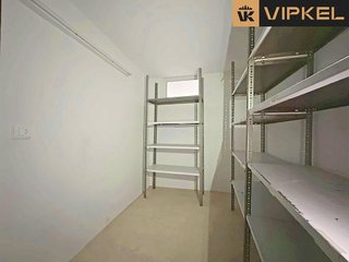 Local comercial en alquiler en Ensanche - Sar en Santiago de Compostela