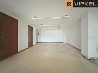Local comercial en alquiler en Ensanche - Sar en Santiago de Compostela