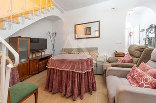 Casa adosada en venta en Umbrete