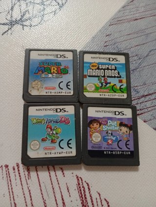 Lote 4 Juegos Nintendo DS: Mario, Yoshi, Dora