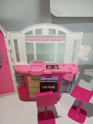 Casa Barbie Maletín Rosa