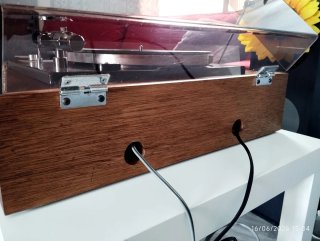 Tocadiscos Antiguo de madera Sonorac
